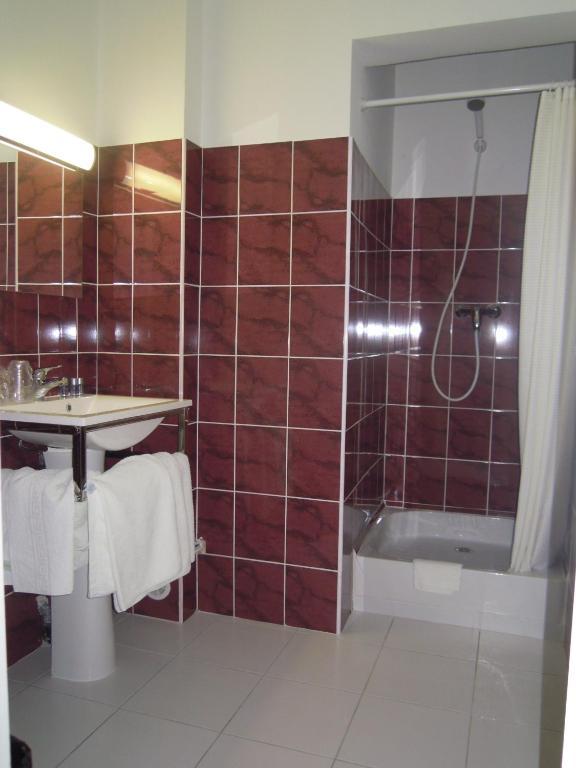 Hotel Cuulong Labarthe-Inard Номер фото